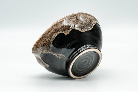Tezumi — Japanese Katakuchi - Black and Brown Hare's Fur Drip-Glazed Yuzamashi Water Cooler - 100ml — top-down view of the interior