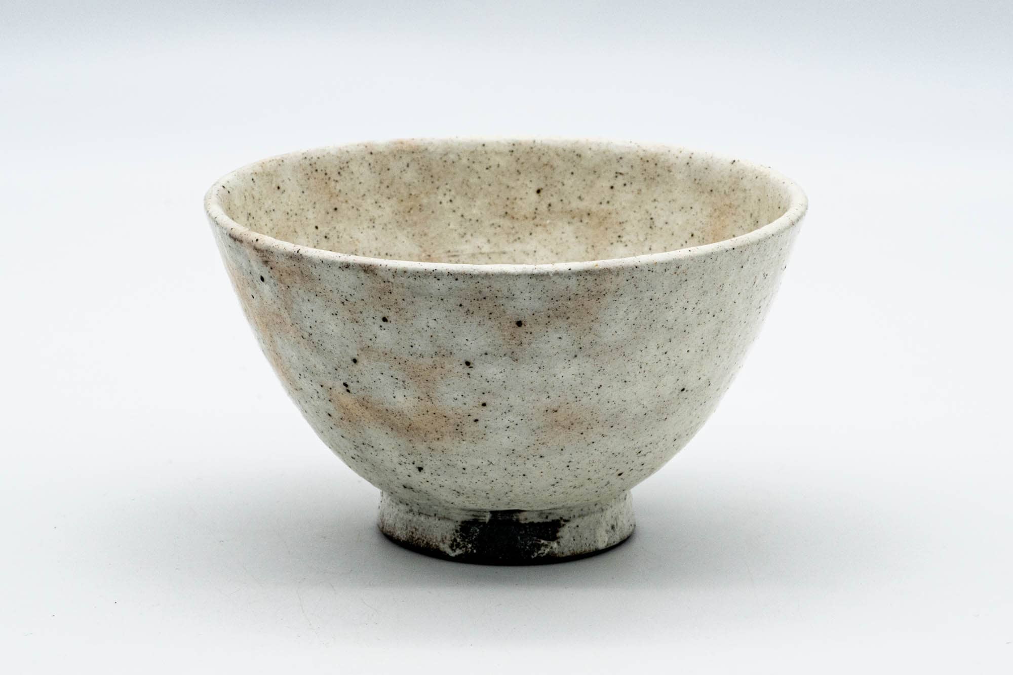 Japanese Matcha Bowl - 久田 貴久 Takahisa Hisada - 佳窯 Yoshi Kiln - Kohiki Glazed Tokoname-yaki Chawan - 300ml