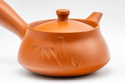 Japanese Tea Set - Long Grass Engraved Tokoname-yaki Debeso Kyusu Teapot with 5 Yunomi Teacups - three-quarter back view of the teapot