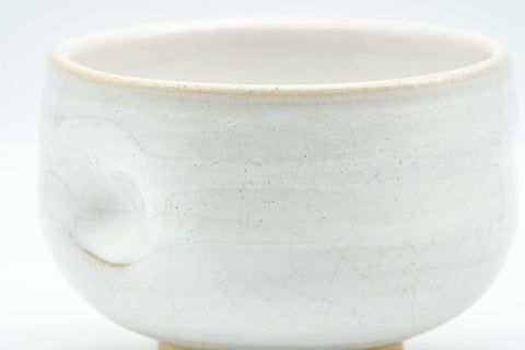 Japanese Teacup - 赤膚山 Akiyama Kiln - Milky White Glazed Thumb-Indented Yunomi - 180ml