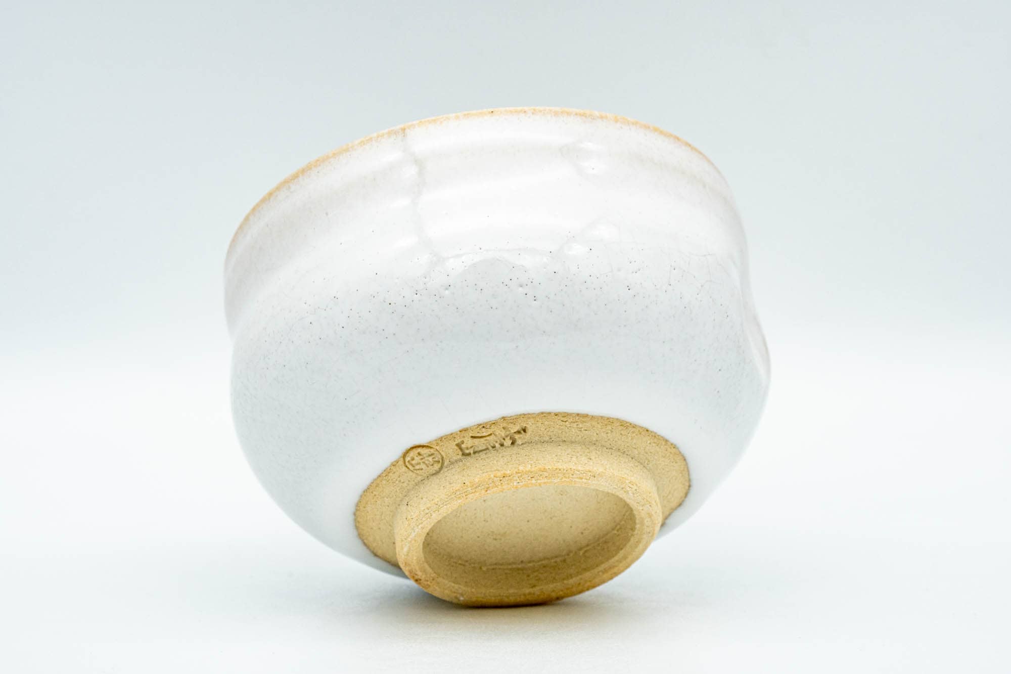 Japanese Teacup - 赤膚山 Akiyama Kiln White Glazed Akahada-yaki Yunomi - 160ml - Tezumi