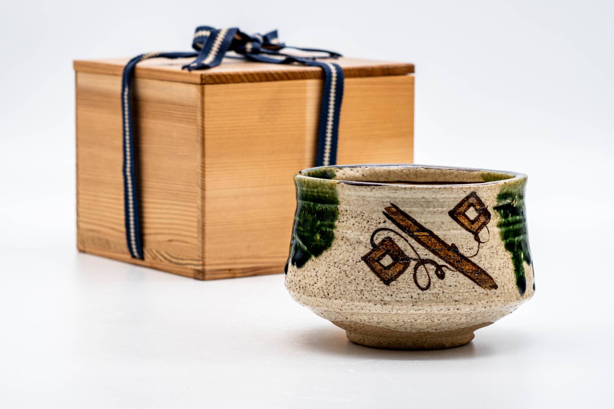 Japanese Matcha Bowl - 梅村晴峰 Harumine Umemura - 弄月窯 Rogetsu Kiln - Ao-Oribe Chawan - 350ml
