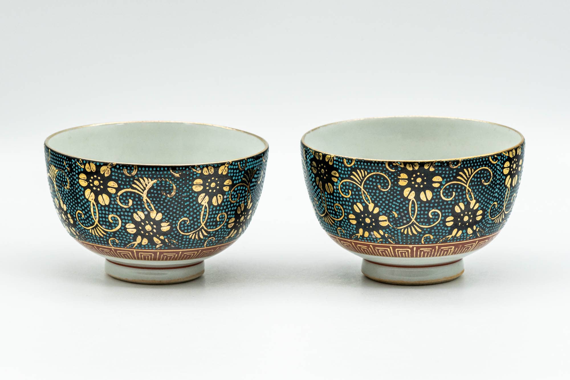 Japanese Teacups - Pair of 九谷焼 Floral Aochibu Kutani-yaki Porcelain Yunomi - 80ml