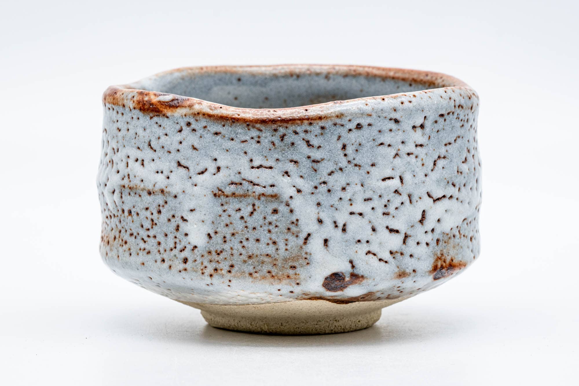 Japanese Matcha Bowl - Blue Shino Glazed Mino-yaki Chawan - 300ml