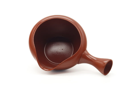 Tezumi — Japanese Yuzamashi - Smooth Red Shudei Water Cooler - 410ml — inverted showing the foot ring