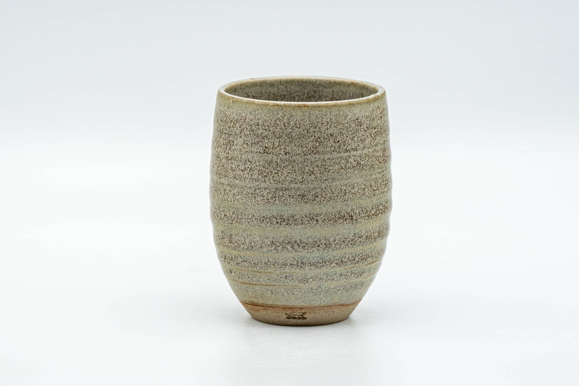 Japanese Teacup - Speckled Olive Green Spiraling Lidded Yunomi - 125ml - Tezumi