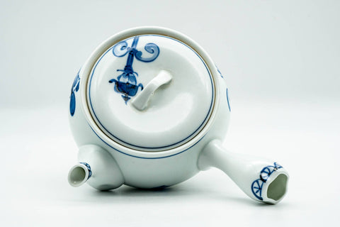 Japanese Kyusu - Blue Rickshaw Lamp Decorated White Porcelain Arita-yaki Debeso Teapot - 400ml