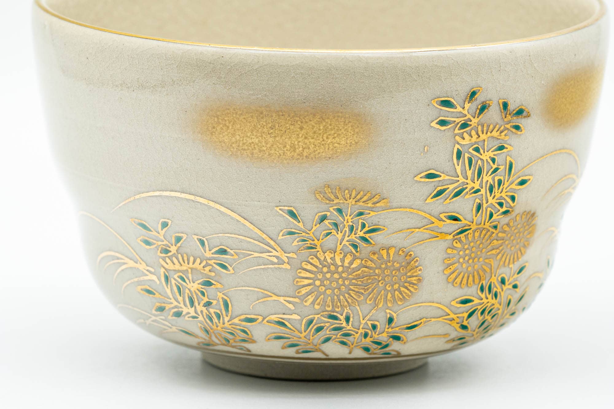 Japanese Matcha Bowl - Gold Green Floral Kutani-yaki Chawan - 350ml - Tezumi