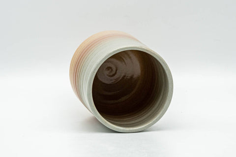 Tezumi — Japanese Teacup - Beige Pink Spiraling Hagi-yaki Yunomi - 160ml — three-quarter view