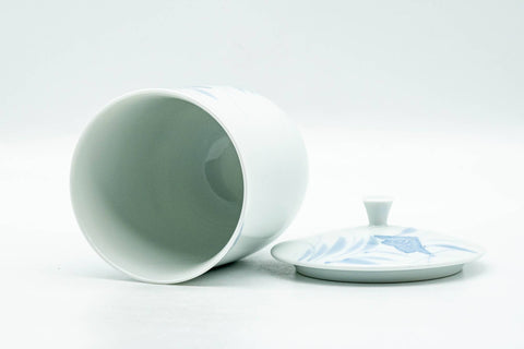Japanese Teacup - Blue Floral Arita-yaki Lidded Yunomi - 170ml