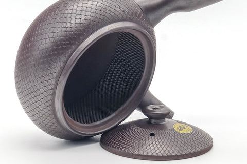 Tezumi — Japanese Kyusu - Engraved Banko-yaki Mesh Teapot - 290ml — interior view showing the filter