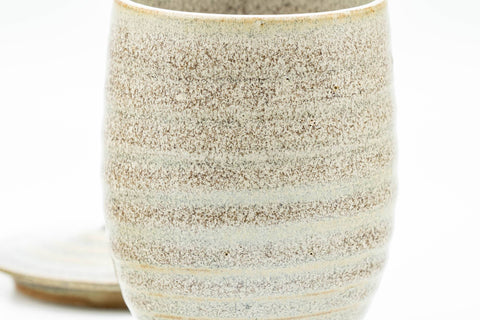 Japanese Teacup - Speckled Olive Green Spiraling Lidded Yunomi - 125ml - Tezumi