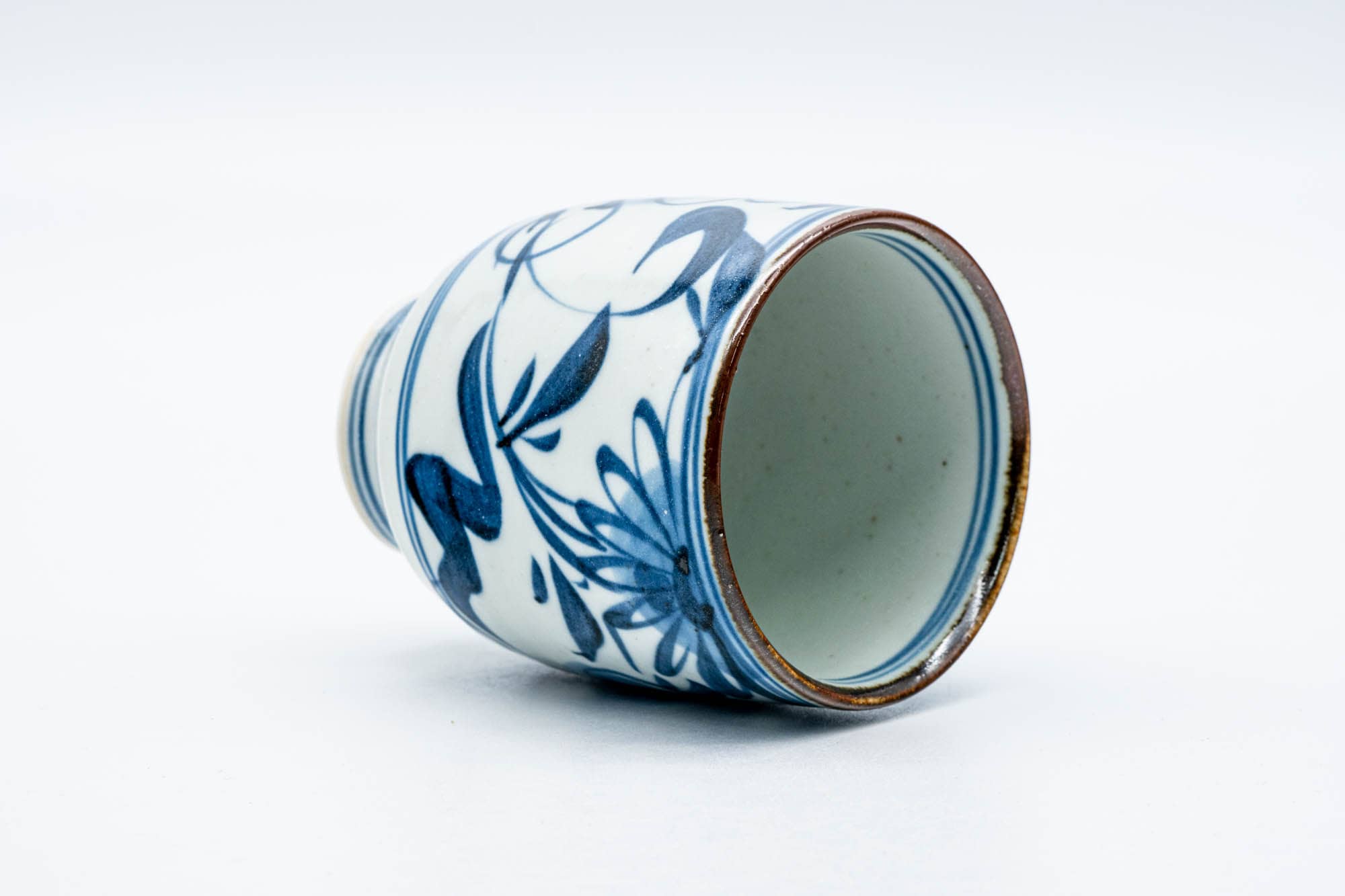 Japanese Teacup - Blue Floral Arita-yaki Porcelain Yunomi - 200ml