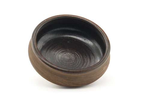 Tezumi — Japanese Kensui - Wide Brown Stoneware Water Bowl - 470ml — three-quarter view