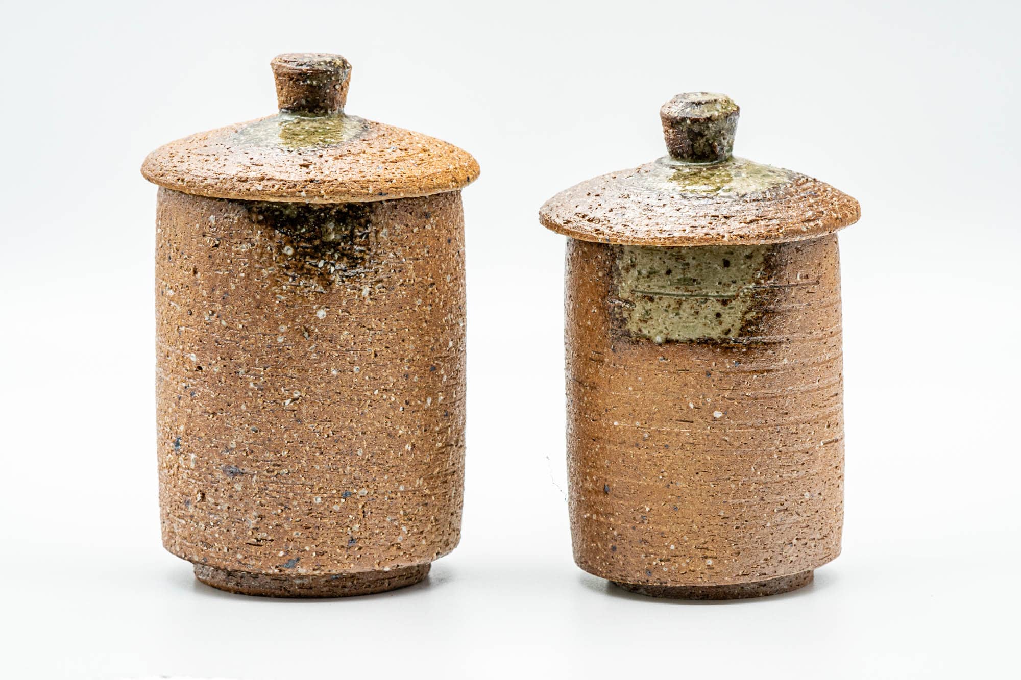 Japanese Teacups - Meoto Pair of Shigaraki-yaki Lidded Yunomi - 155ml
