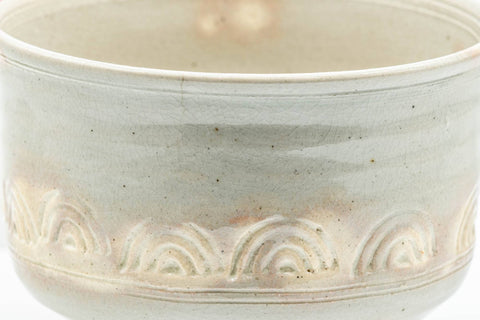 Tezumi — Japanese Matcha Bowl - 香雲 Miyagawa Kouun - Wave Engraved Kyo-yaki Dojimari-gata Chawan - 350ml — tipped to show the interior