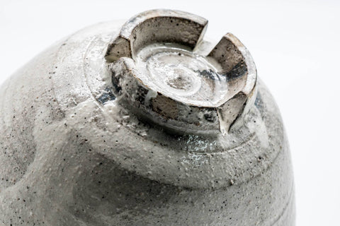 Japanese Matcha Bowl - 八幡窯 Hachiman Kiln - Kohiki Glazed Banko-yaki Chawan - 250ml