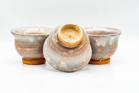 Japanese Teacups - Set of 3 Beige Drip-Glazed Gohonte Hagi-yaki Yunomi - 100ml - overhead view with one cup showing the interior and foot