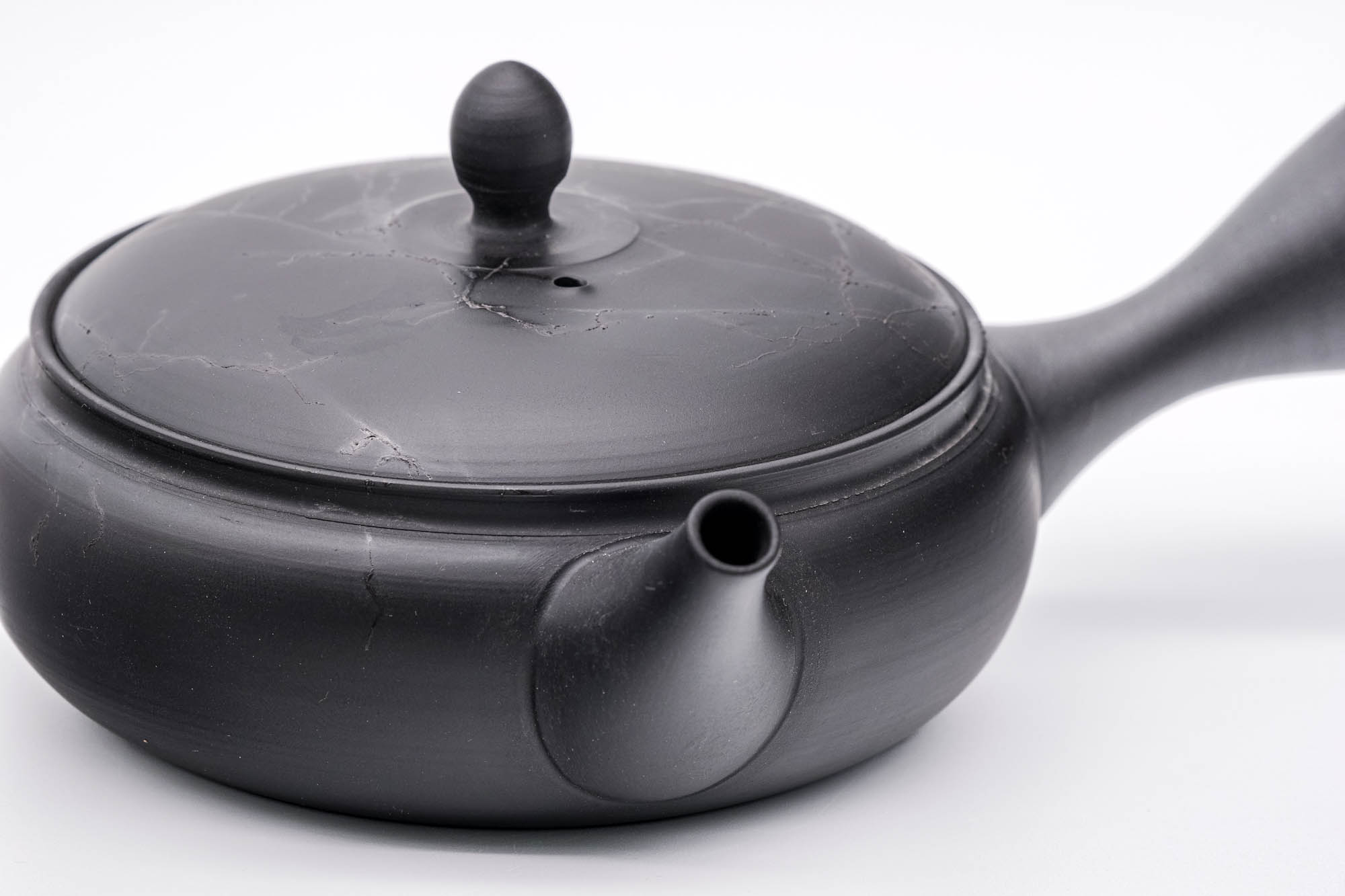 Japanese Kyusu - 玉光 Gyokko Kiln - Mogake Seaweed Black Tokoname-yaki Flat Teapot - 200ml