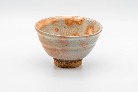 Japanese Teacup - 萩焼 Gohonte Wan-nari Hagi-yaki Yunomi - 140ml - view looking down into the cup interior