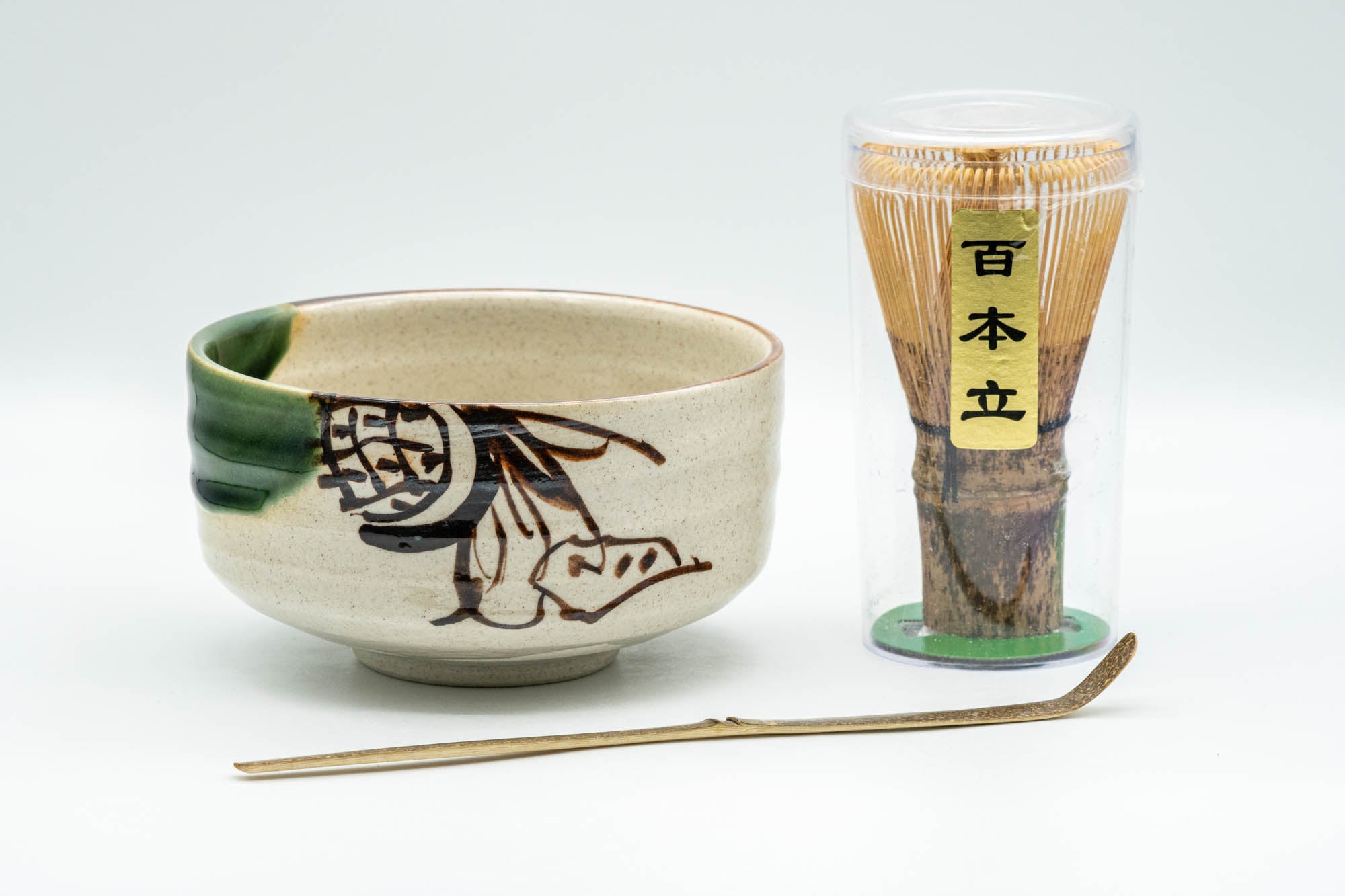 Japanese Matcha Set - 織部焼 Waisted Oribe-yaki chawan with Bamboo Chasen Whisk and Chashaku Scoop - 400ml