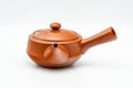 Tezumi — Japanese Kyusu - Engraved Red Shudei Tokoname-yaki Debeso Teapot - 210ml — side view with the lid and side handle