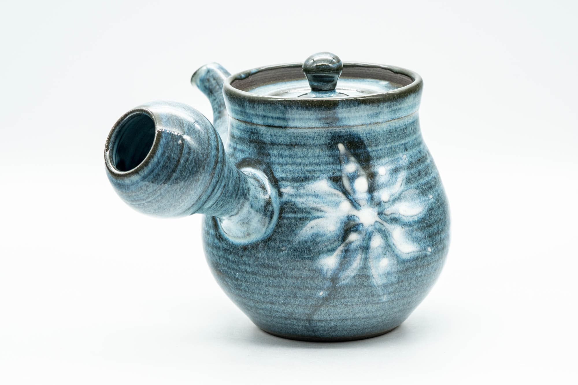 Japanese Kyusu - Floral Blue White Glazed Debeso Teapot - 400ml