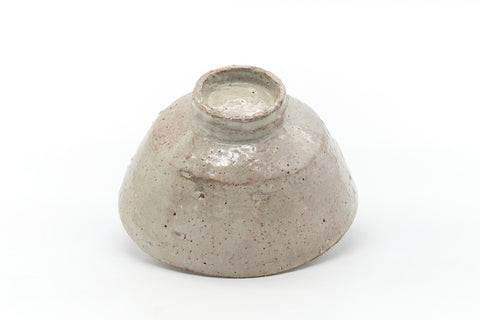 Underside of the chawan showing the tall trimmed foot ring.