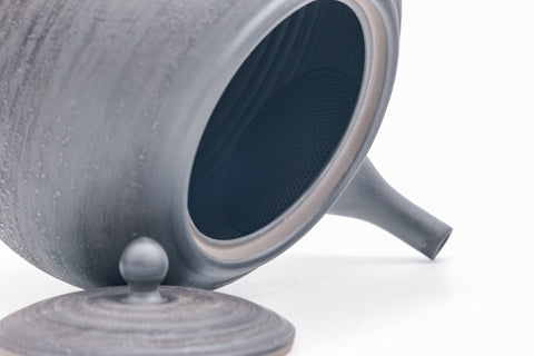 Enormous Kokudei Tokoname Teapot - 900ml