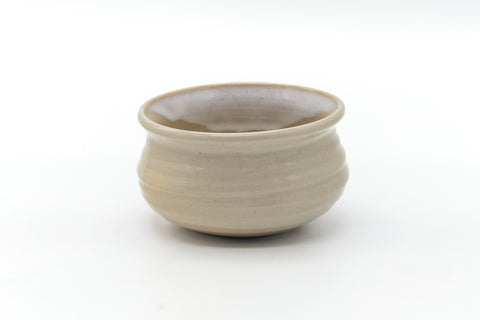 Japanese Kensui - Classic Beige White Hagi-yaki Water Bowl - 650ml