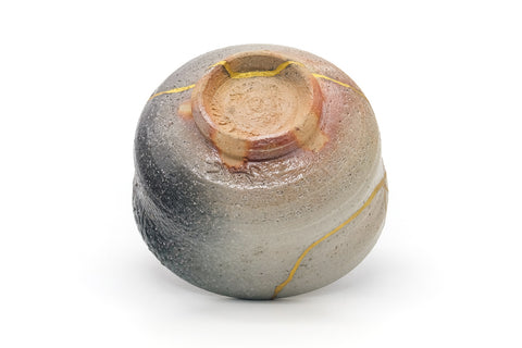 Japanese Matcha Bowl - Ash Glazed Gold Kintsugi Chawan - 550ml