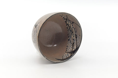 Tezumi — Japanese Matcha Bowl - Grey Black Egret Seigaiha Chawan - 400ml — three-quarter view