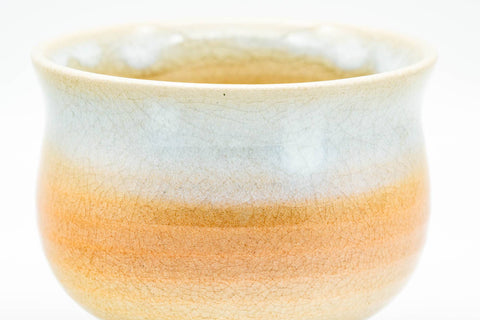 Japanese Teacup - Tsubaki Kiln Beige White Glazed Hagi-yaki Yunomi - 140ml - side view showing the white-and-beige glaze band