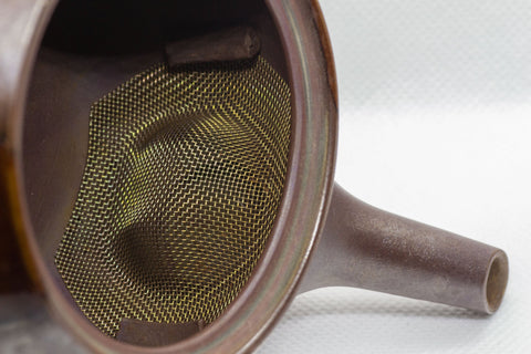 Tezumi — Japanese Kyusu - Banko-yaki Ceramic Teapot - 250ml — top-down view of the lid