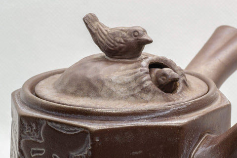 Japanese Kyusu - 萬古焼 Birds Perched Octagonal Banko-yaki Debeso Teapot - 290ml