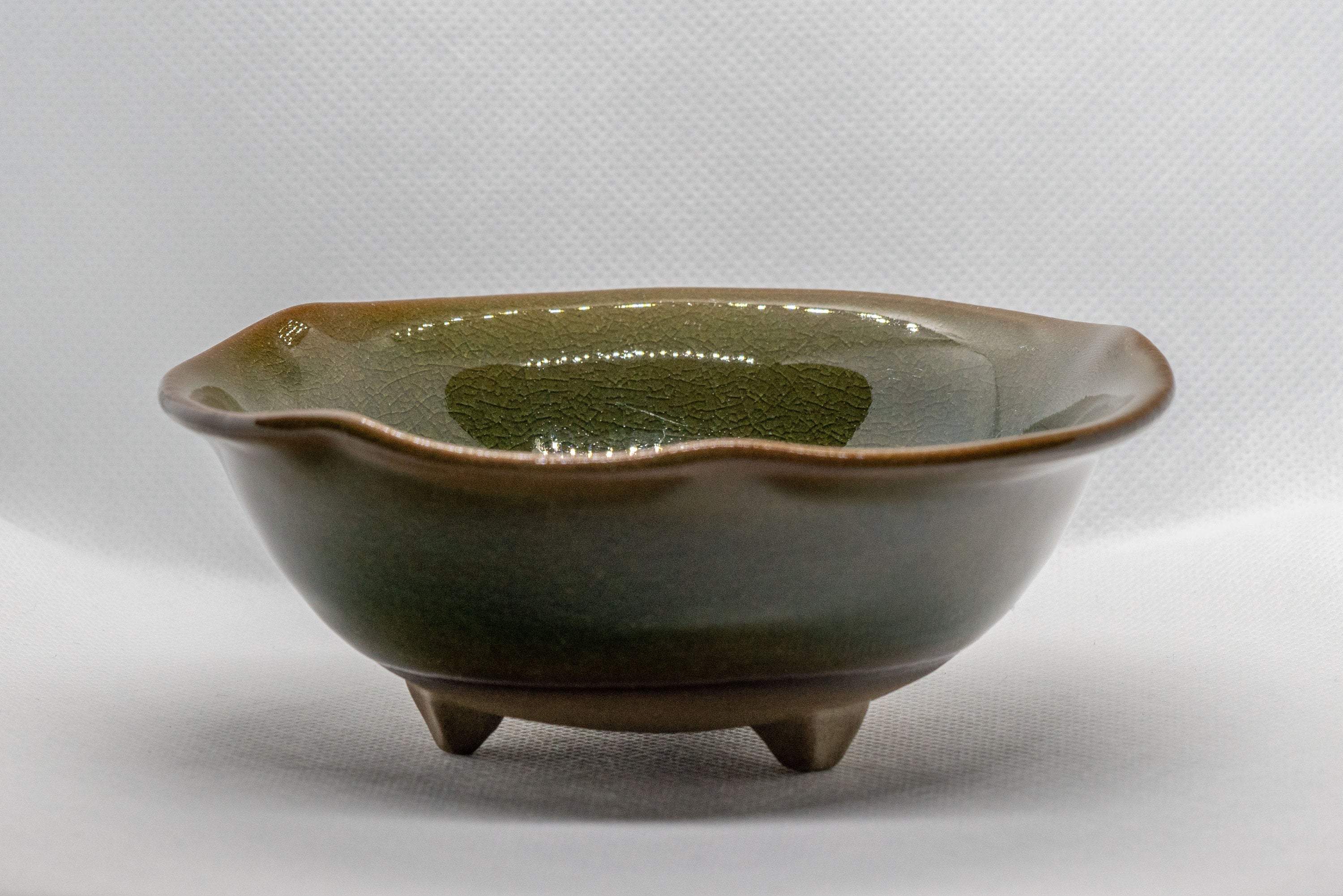 Japanese Bowl - Small Three Feet Bowl with Ash Glaze - Tezumi