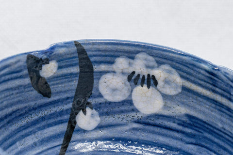 Japanese Matcha Bowl - Plum Blossoms Hantsutsu-gata Chawan - 350ml