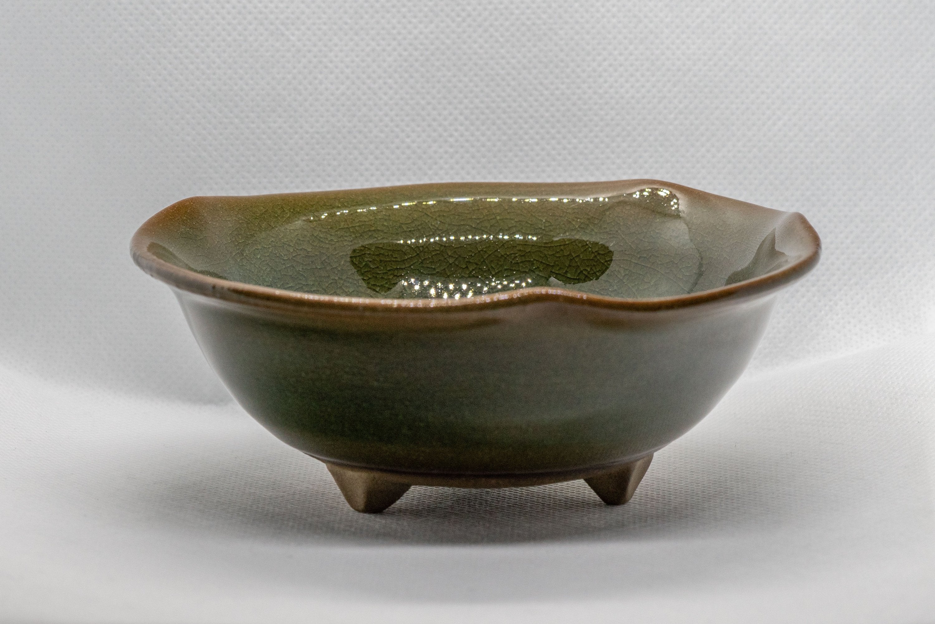 Japanese Bowl - Small Three Feet Bowl with Ash Glaze - Tezumi