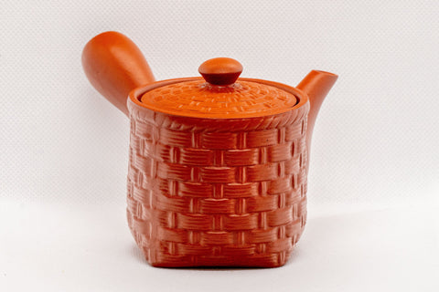 Japanese Kyusu - Small Basket-patterned Tokoname-yaki Ceramic Teapot - 165ml - side profile showing the spout and side handle