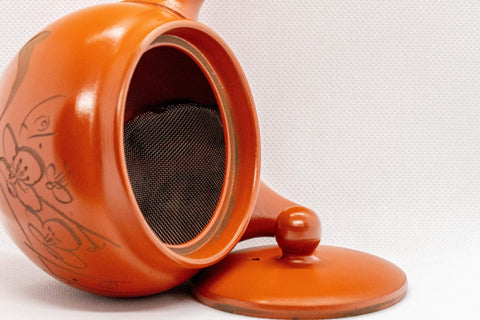 Japanese Kyusu - Floral Engraved Red Shudei Tokoname-yaki Ceramic Teapot - 300ml - Tezumi