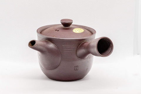 Japanese Kyusu - Tall Banko-yaki Ceramic Teapot - 170ml - three-quarter view showing the spout and lid