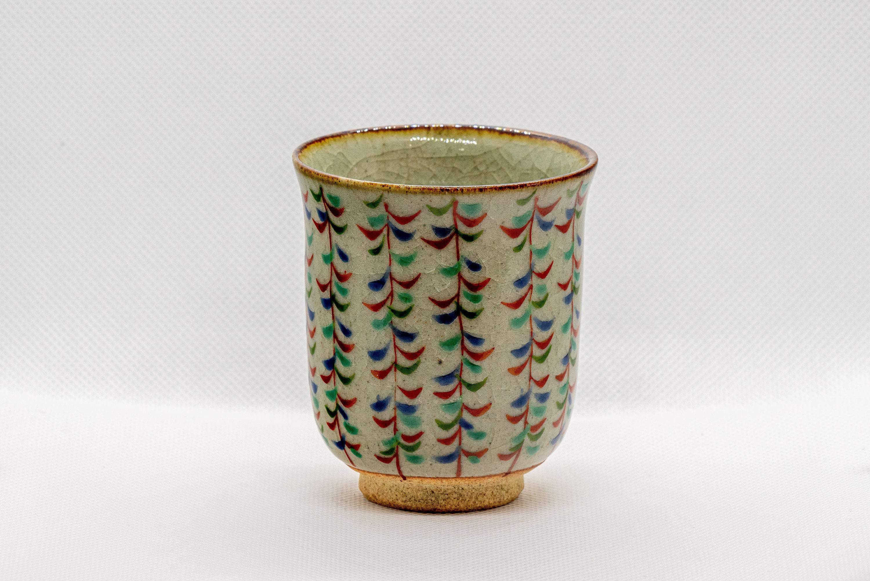 Tezumi Shibukusa-yaki Tsutsu-gata Yunomi Teacup - Thumbnail 2