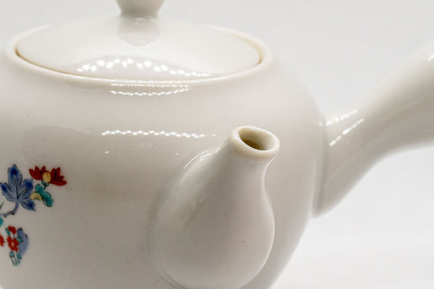 Tezumi — Japanese Kyusu - White Porcelain Teapot with Elegant Persimmon Decoration - 250ml — three-quarter view from the opposite side