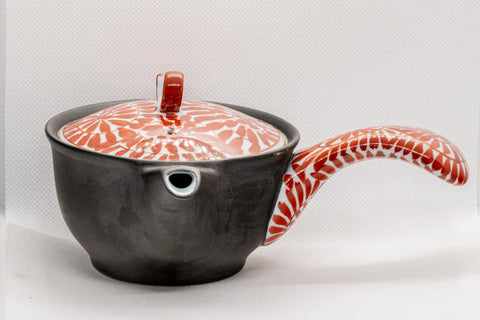 Tezumi — Japanese Kyusu - Floral Arita-yaki Basket-Infuser Teapot - 260ml — three-quarter view