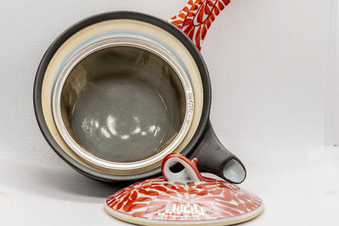Tezumi — Japanese Kyusu - Floral Arita-yaki Basket-Infuser Teapot - 260ml — top-down view of the lid