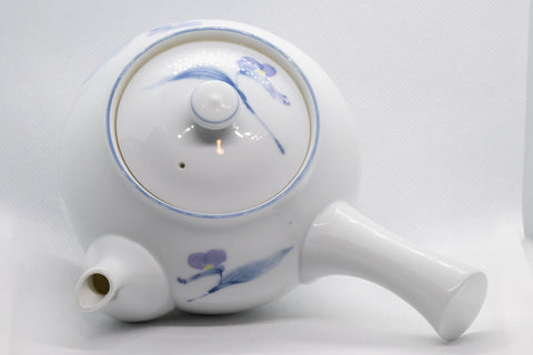 Tezumi — Japanese Kyusu - White Arita-yaki Porcelain Teapot with Blue Orchid decorations - 475ml — side view showing the spout
