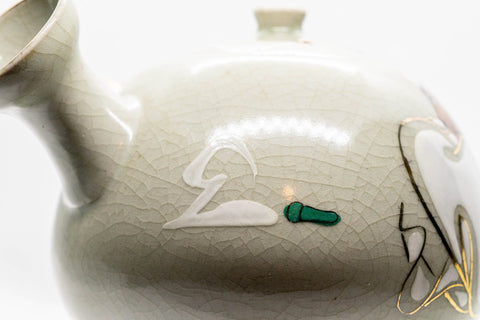Tezumi — Japanese Kyusu - Maru-gata Teapot with Calligraphy, Gilding, and Painted Figures - 450ml — closeup of the decoration