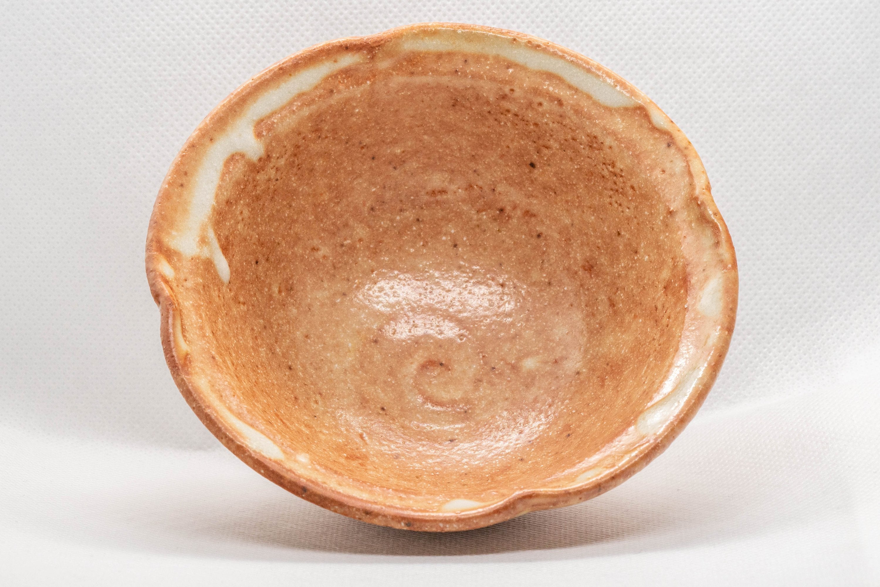 Japanese Matcha Bowl - Small Orange Komogai-nari/Hatazori-gata Chawan with white Shino Glaze - Tezumi
