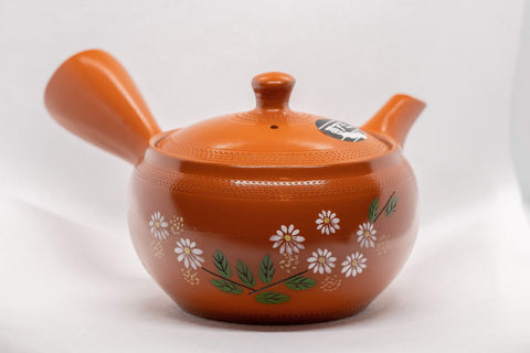 Japanese Kyusu - 帯アミ Floral Red Shudei Tokoname-yaki Obi-ami Teapot - 265ml - angled front view of the lidded teapot