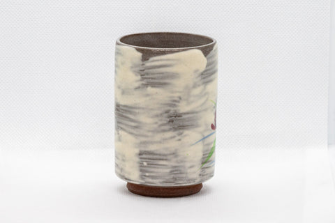 Tezumi — Japanese Teacup - Brushed white glaze tsutsu-gata yunomi with floral design - 150ml — three-quarter view
